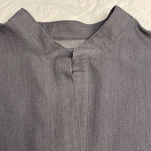 Womans Figs Technical Collection  Rafaela 2 Side Pockets Scrub Top SZ L